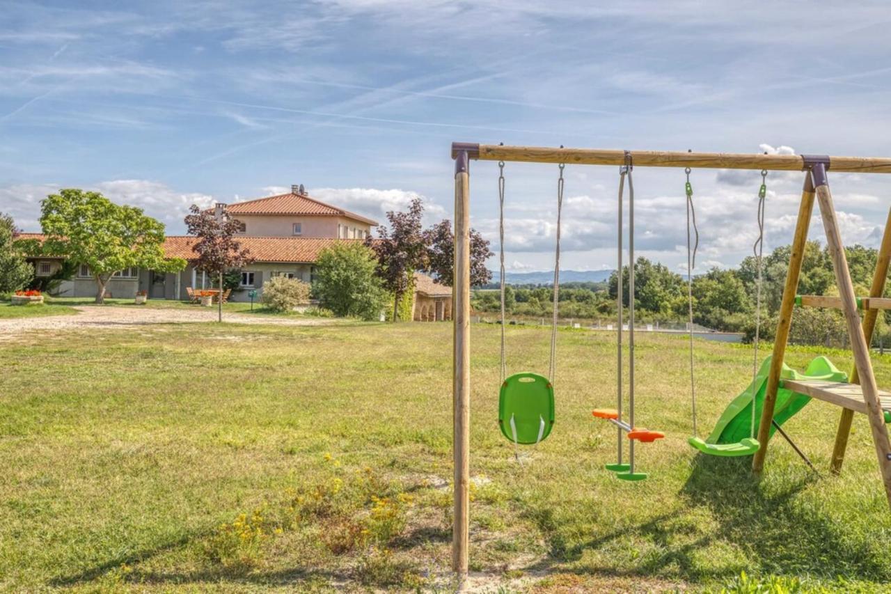 Family Villa At 1H15 From Lyon Precieux Dış mekan fotoğraf
